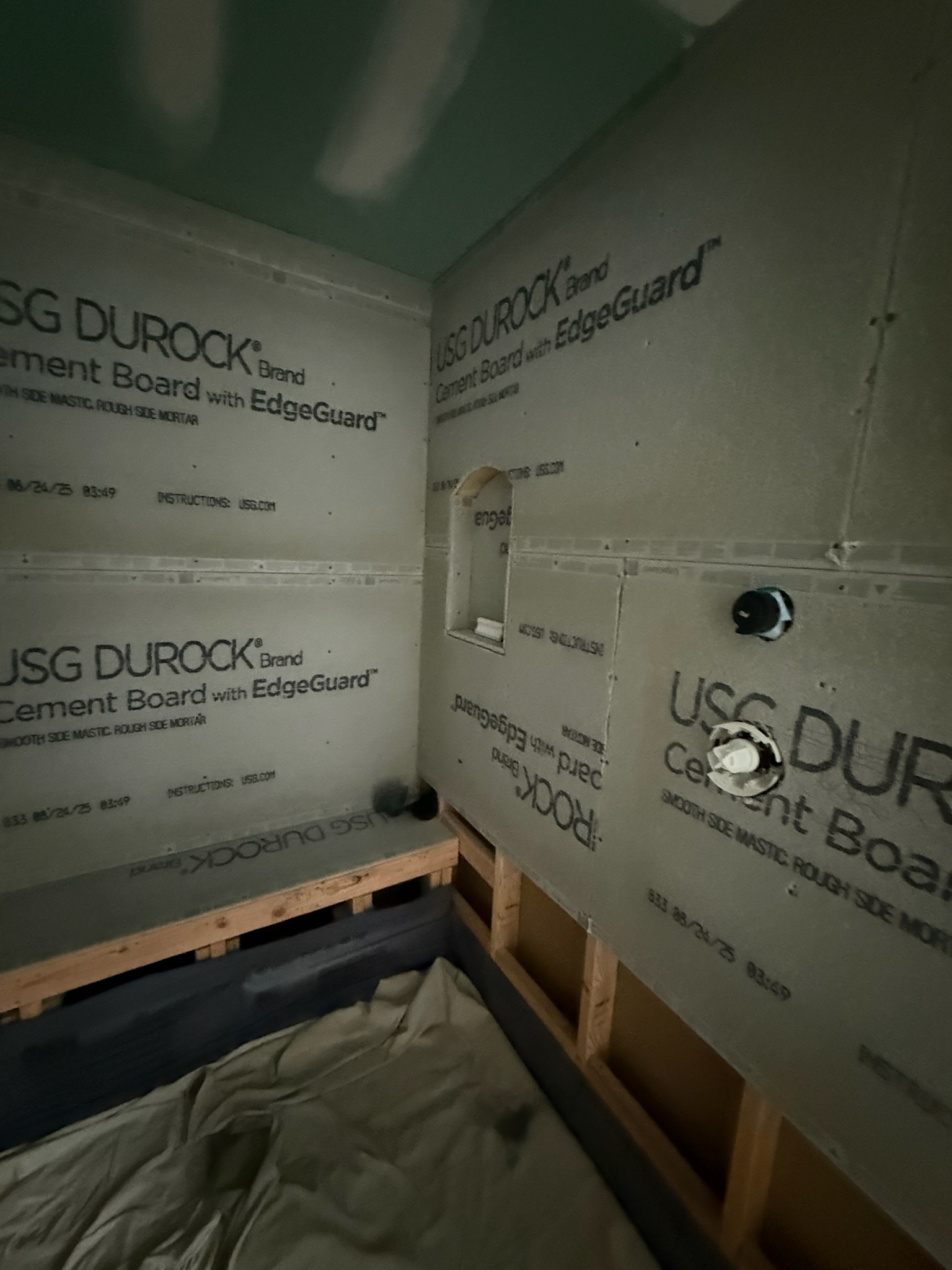 Bathroom Durockprep - Photo 2