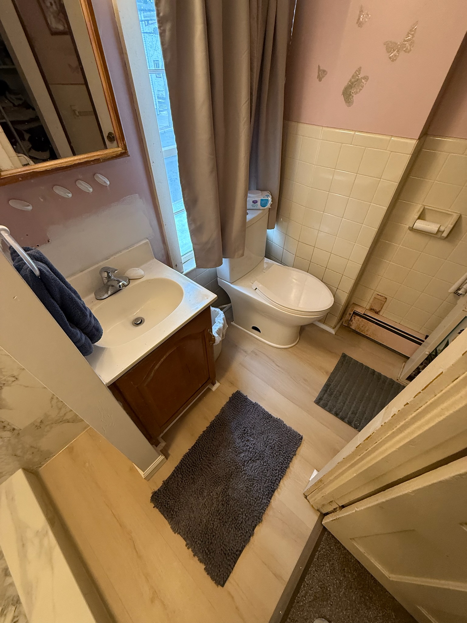 Bathroom Marble Walkin - Photo 9