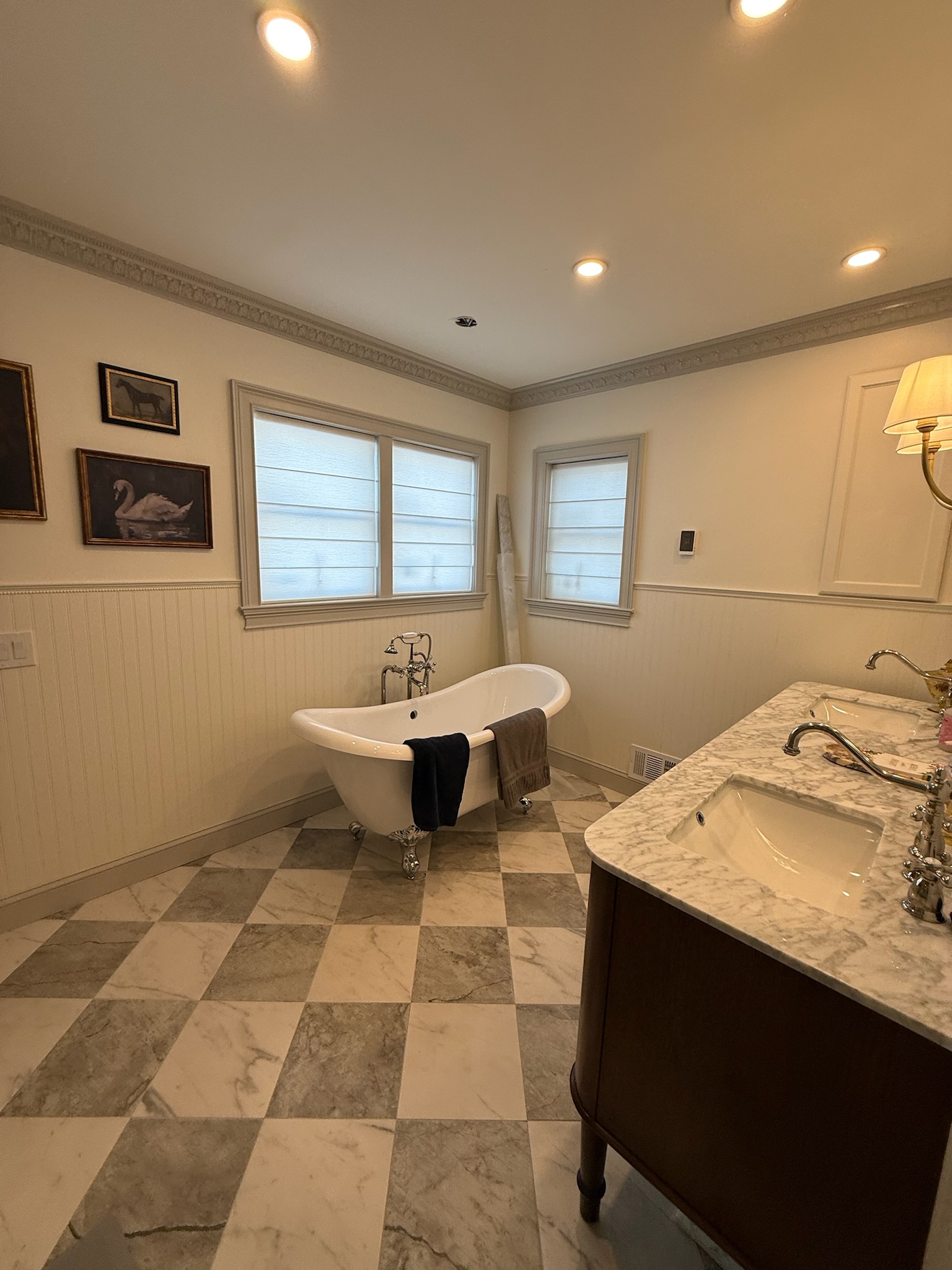 Bathroom Marble Walkin - Photo 19