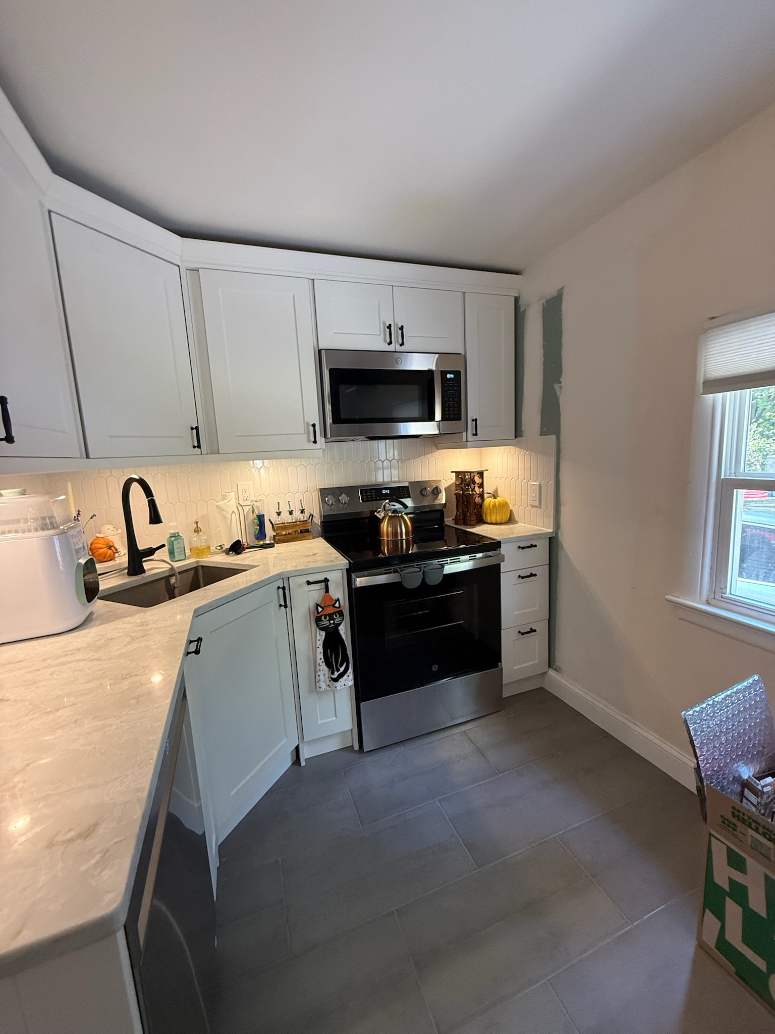 Bathroom Redgard Tile - Photo 3