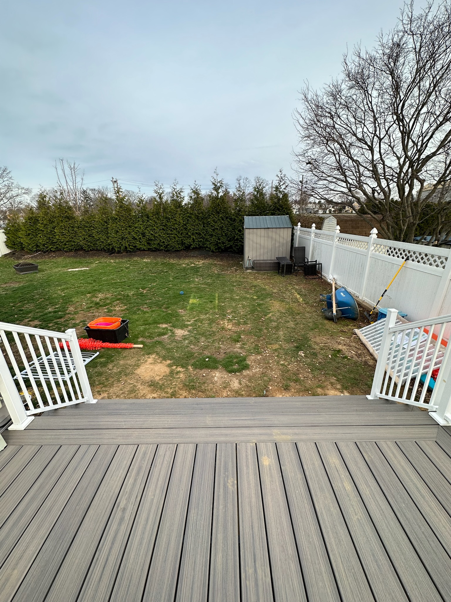 Deck Gray Modern - Photo 5