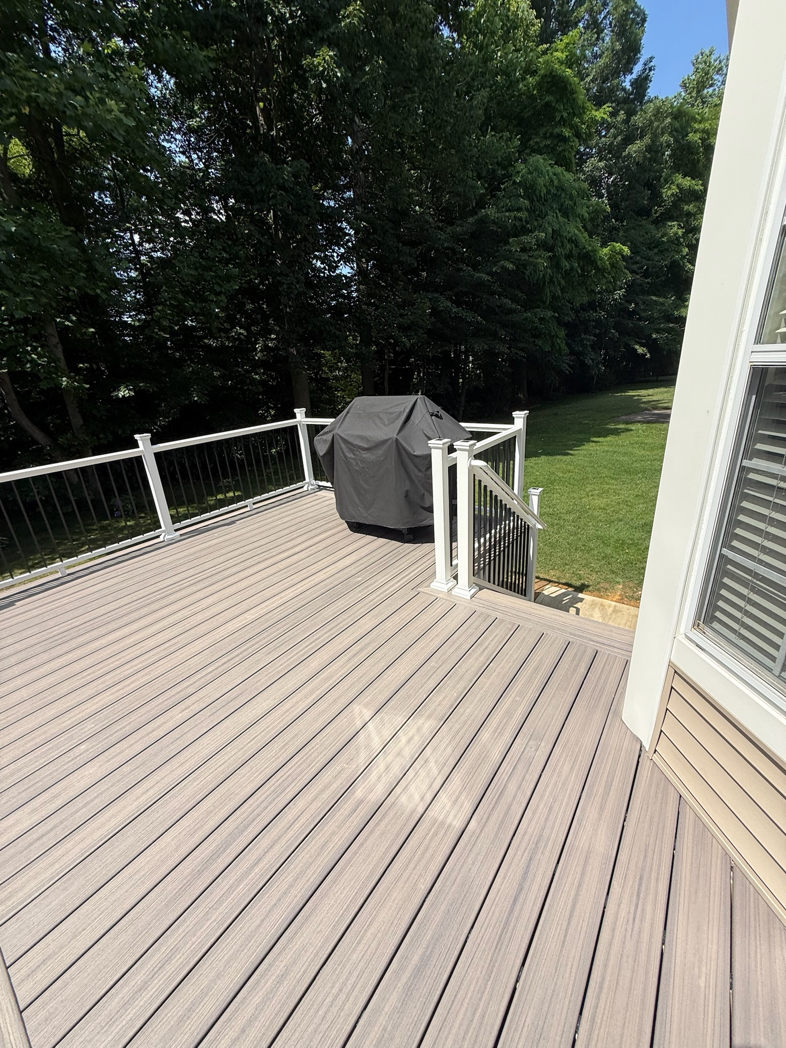 Deck Jlmsign Complete - Photo 11