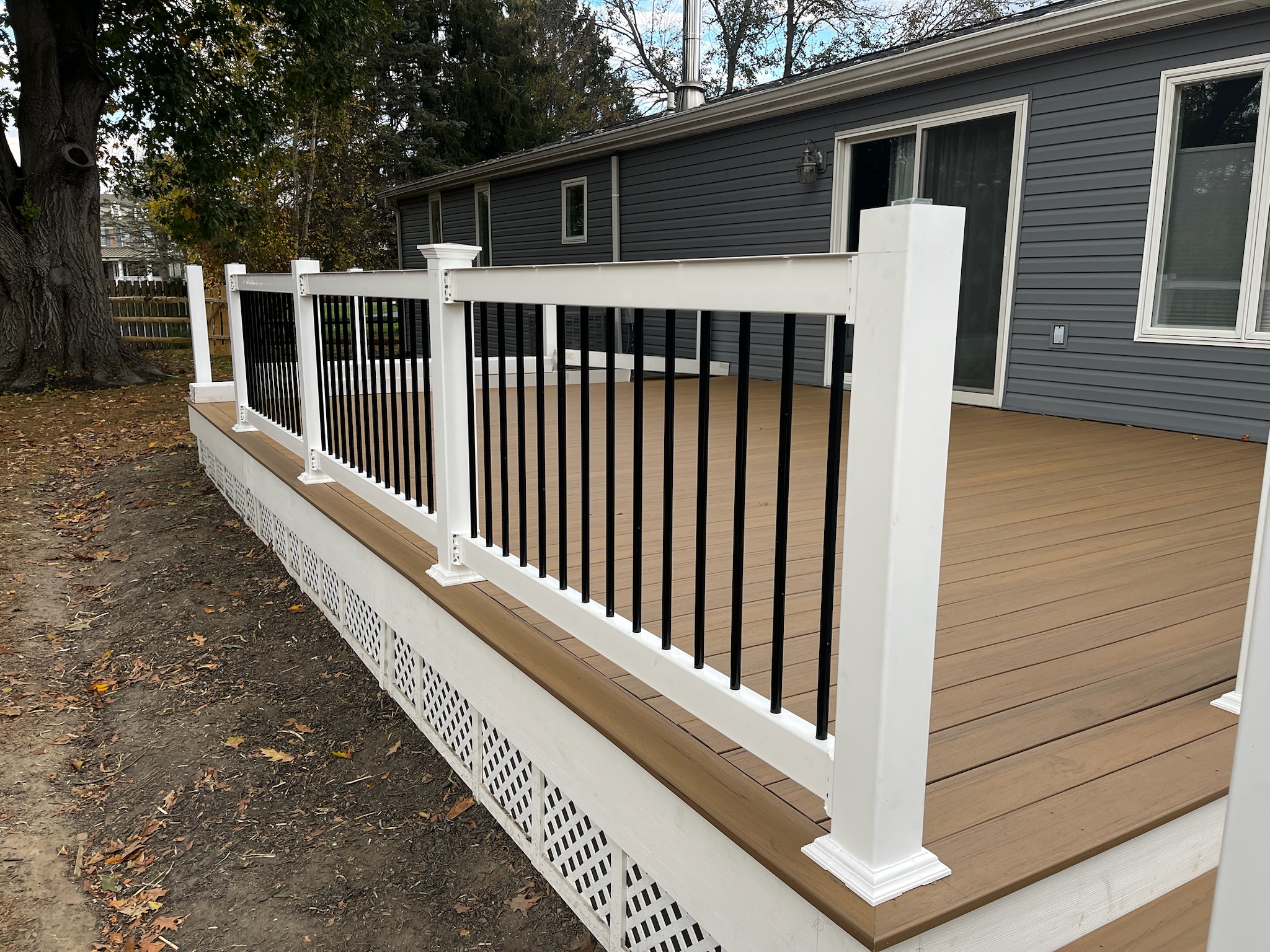 Deck Screenedporch - Photo 19