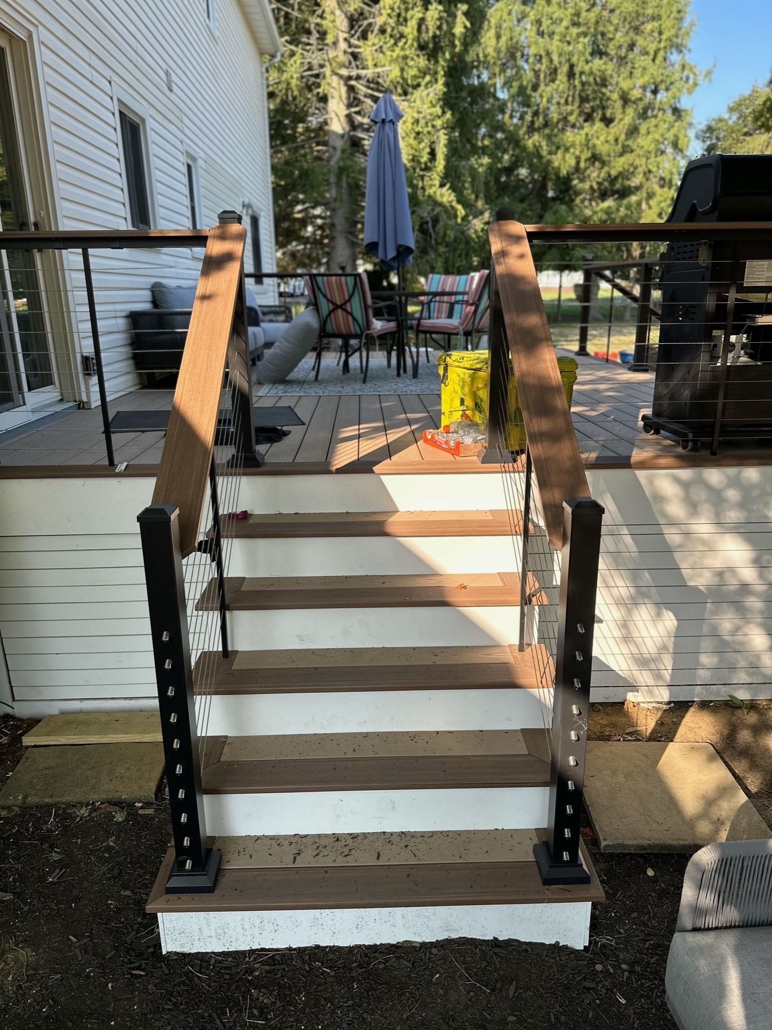 Interior Deckrailing - Photo 10