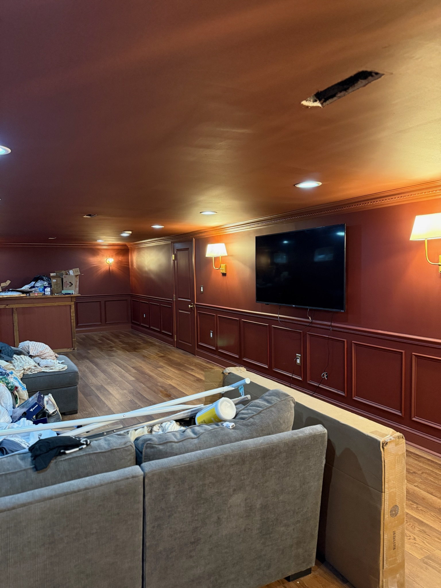 Kitchen Whitecabinets Island - Photo 4