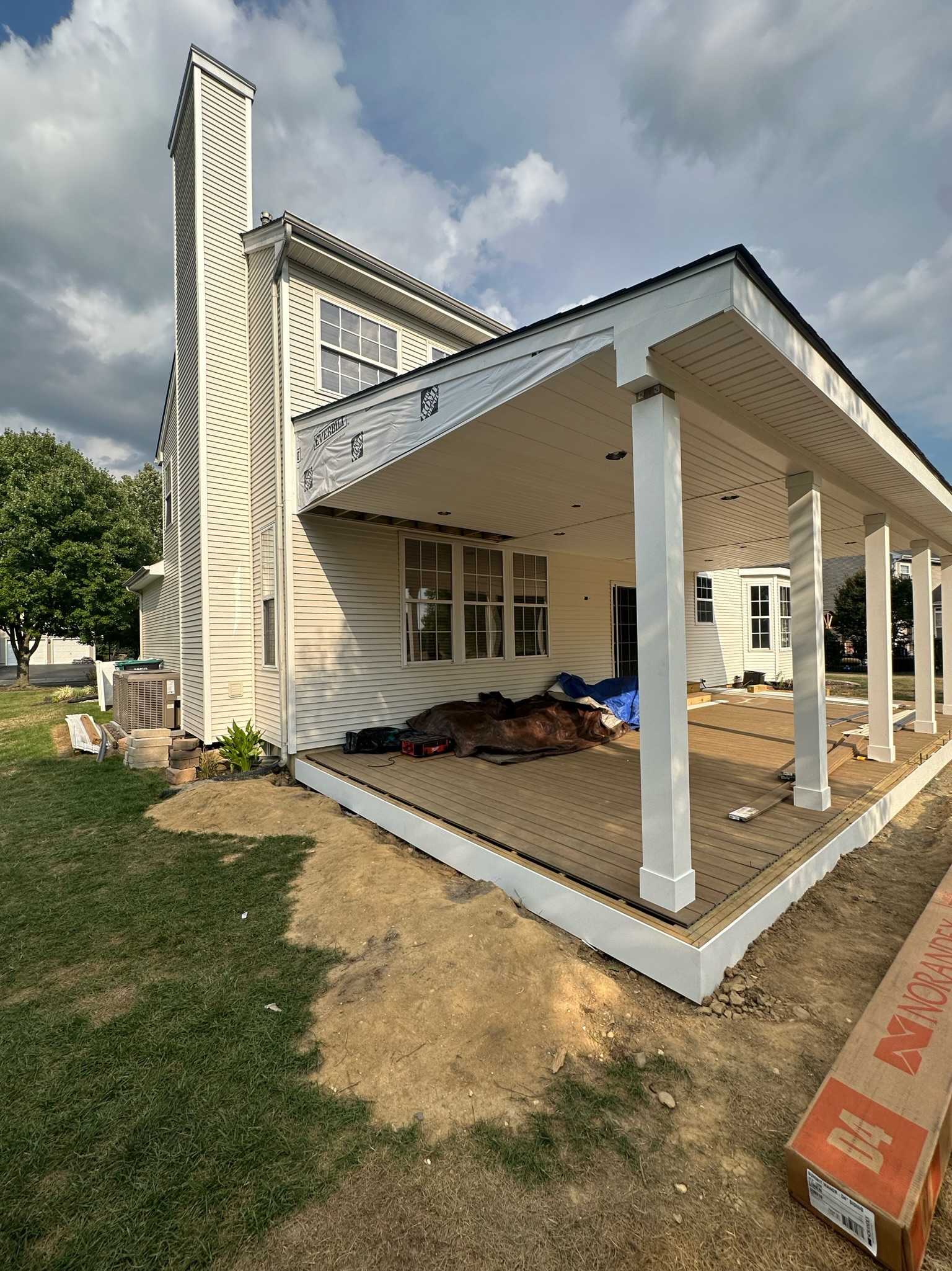 Newhome Farmhouse Porch